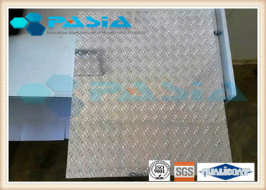 중국 Treadplate 표면 드러내는 알루미늄 벌집 패널 우주 산업 사용 가장자리 협력 업체