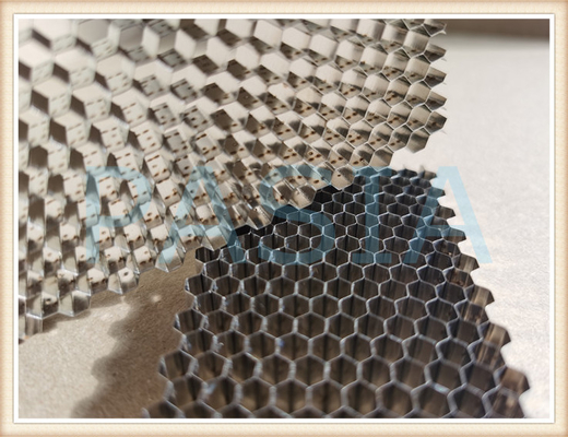 중국 자유로운 ECO 0.08 밀리미터 팽창된 알루미늄 벌집형 크로메이트 협력 업체