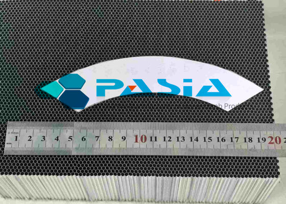 중국 5052 Grade Foil Aluminum Honeycomb Core for Impact Attenuator 협력 업체