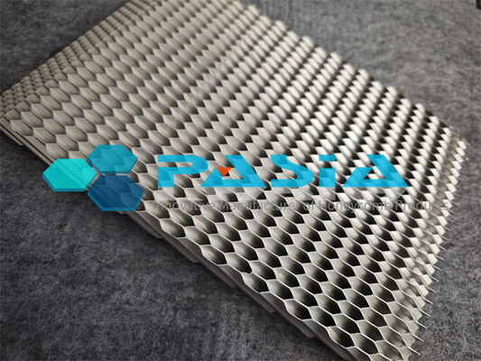 중국 ISO 9001 Certified Aluminum Honeycomb Energy Absorber with Custom Pre Cut Dimensions and Expanded Cell Size for 4 Pin Support Fitment in Crash Dummies 협력 업체