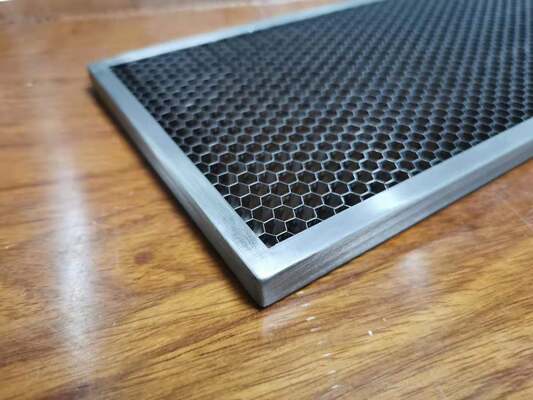 EMI Shielding Stainless Steel Honeycomb Vent Panels 0.8mm Dia 협력 업체